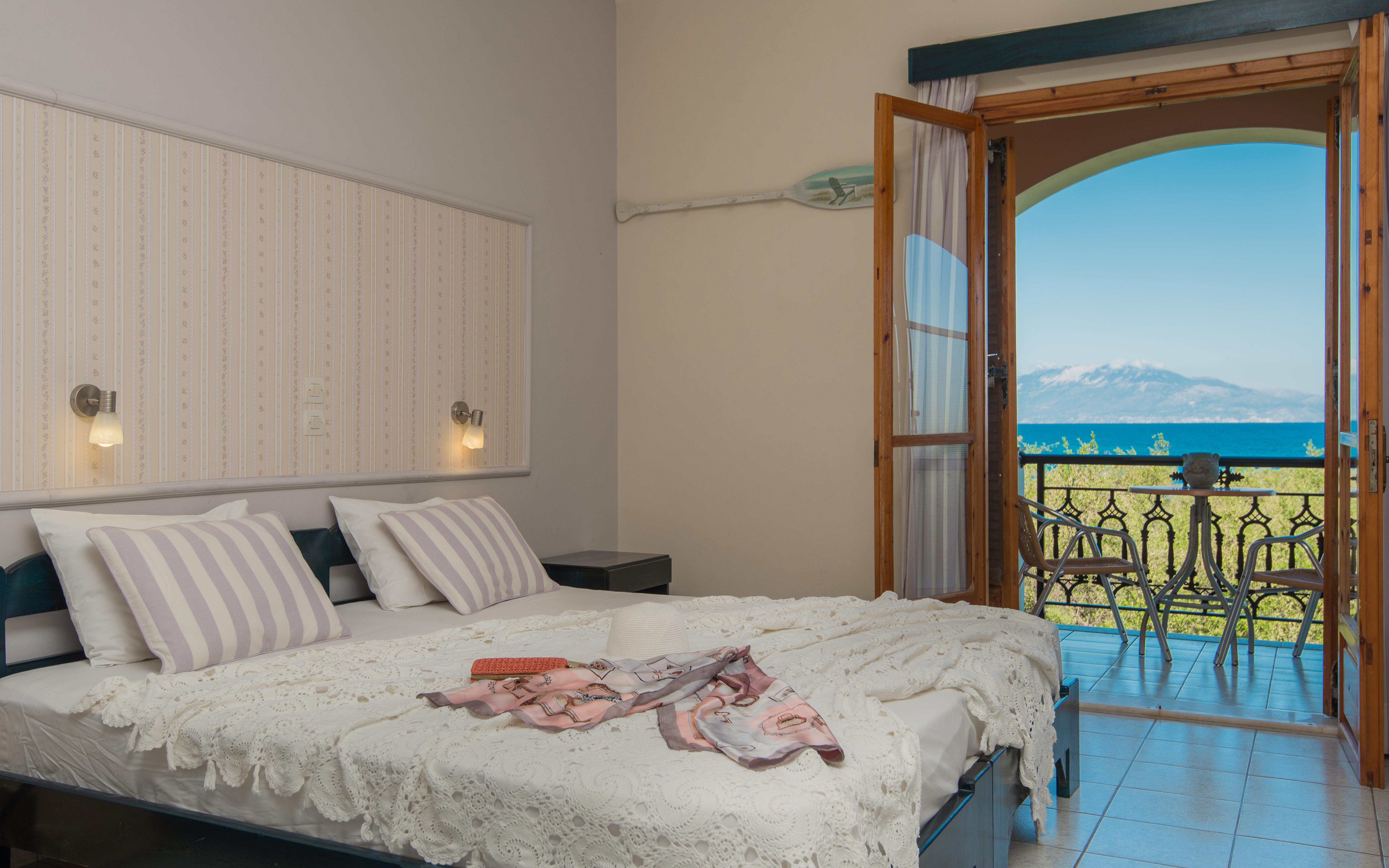 Kavos Psarou Studios & Apartments Exterior photo