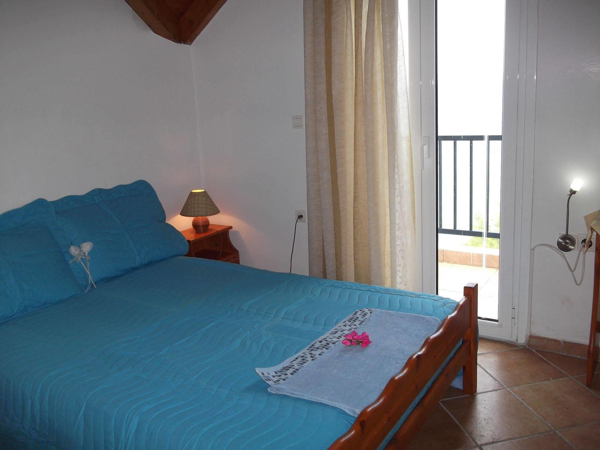 Kavos Psarou Studios & Apartments Exterior photo